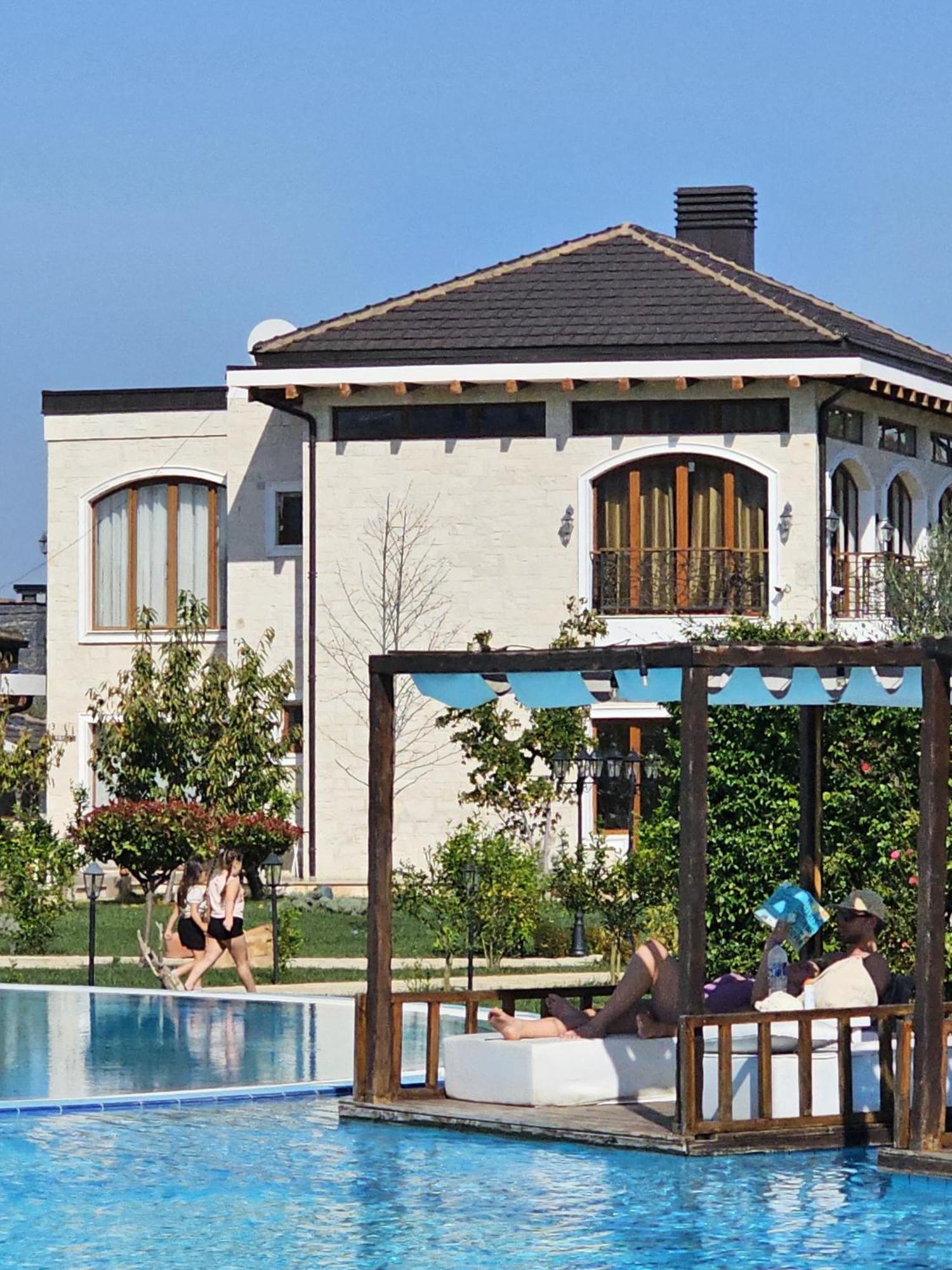 Vinea Resort Durrës 외부 사진